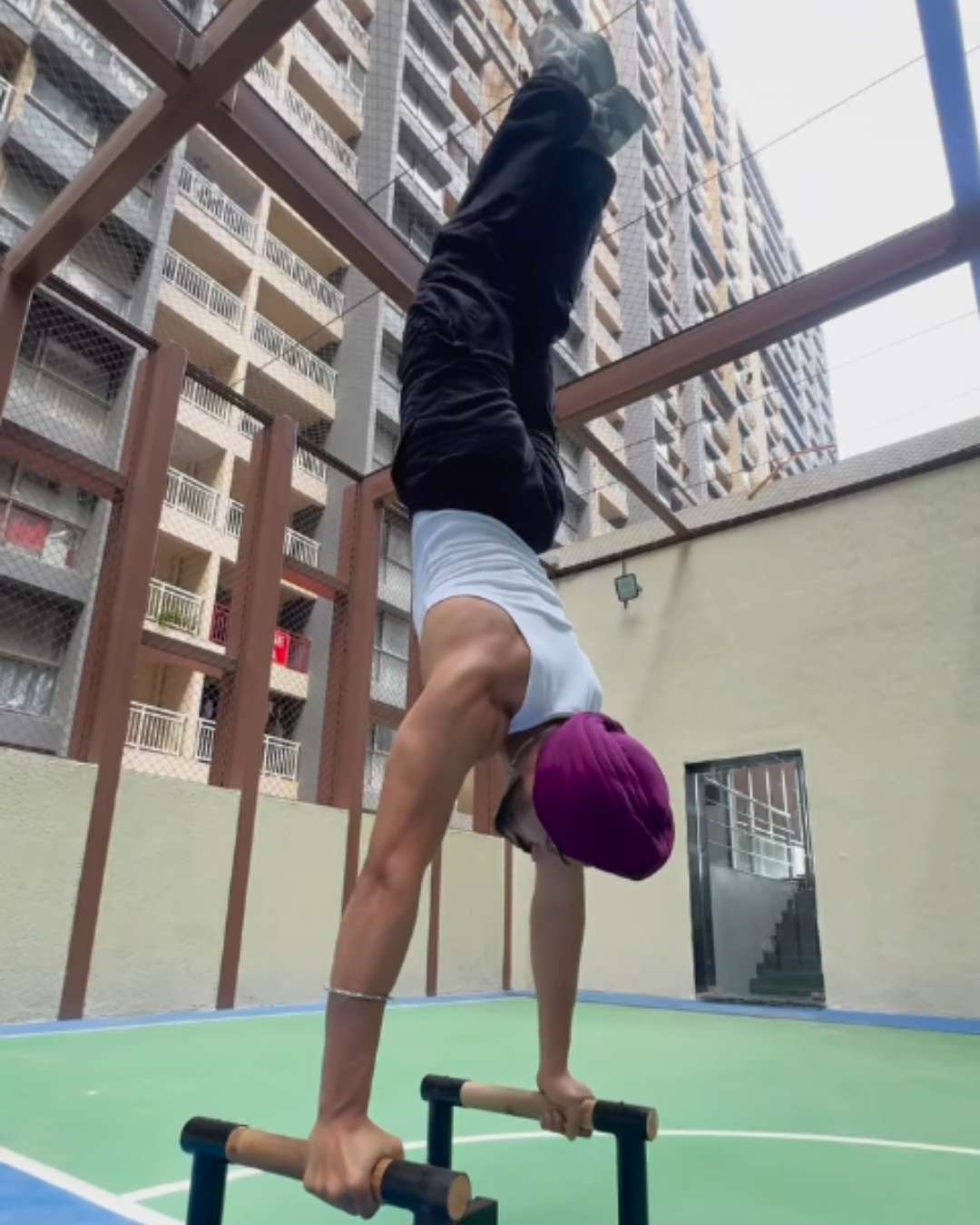 White and Teal Online Courses Education Instagram Post (3)